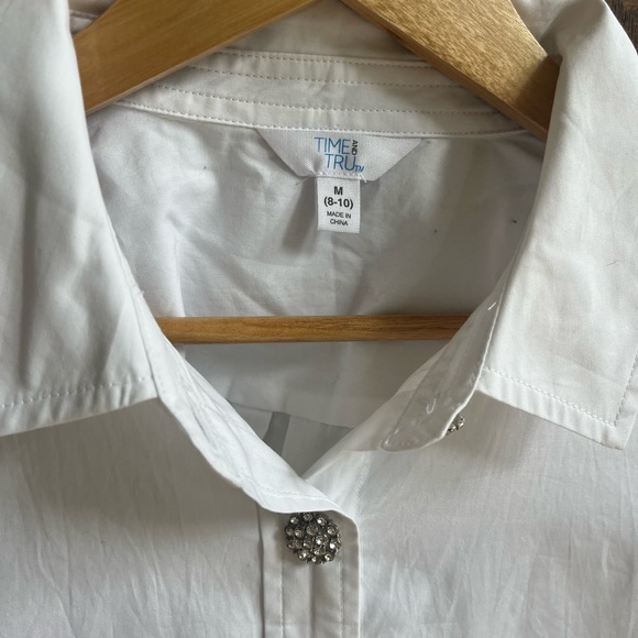 White Button Down 100% Cotton Embellished Buttons - Closet Basic for Holidays - Picture 8 of 8